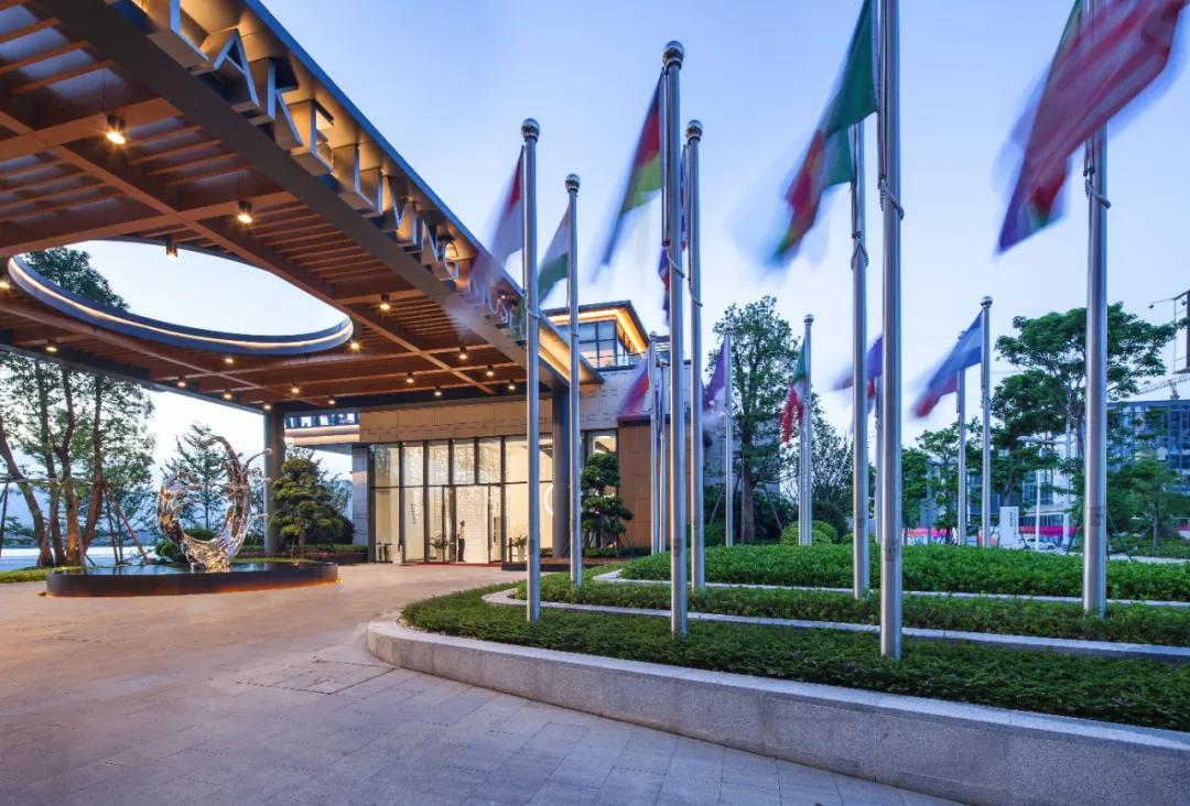 東湖小鎮(zhèn)最新動態(tài)，自然美景探索之旅輕松啟程