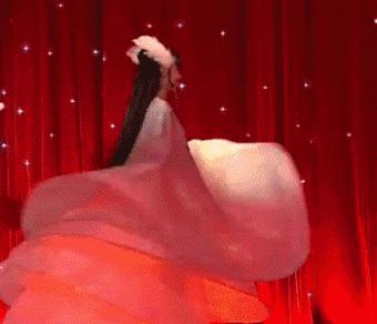 小彩旗的最新圖片，展現(xiàn)學習之旅中的成長與自信之源