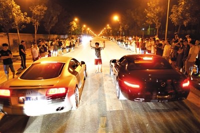 新疆車禍最新消息，探索自然美景不受阻礙