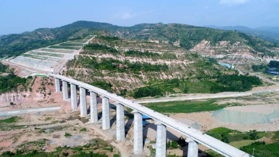 中國(guó)最新超級(jí)工程視頻，展現(xiàn)的力量與深遠(yuǎn)影響