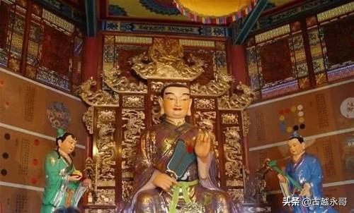 海南道士小明的日常趣事與友情紐帶，最新視頻揭秘