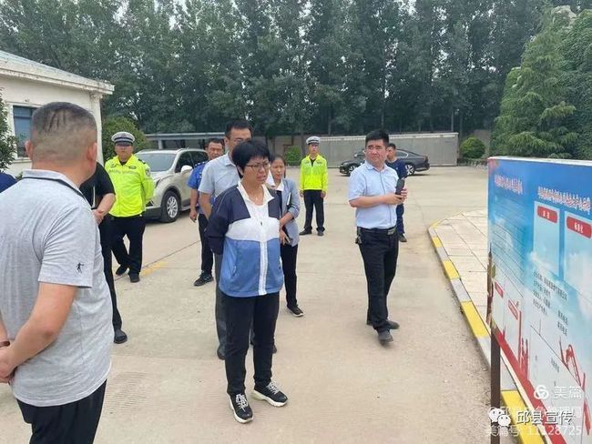 富寧縣委最新人員名單公布，觀點論述揭秘