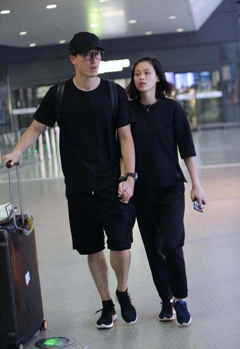 劉翔與吳莎的最新動態(tài)，公眾矚目的體育情侶更新消息