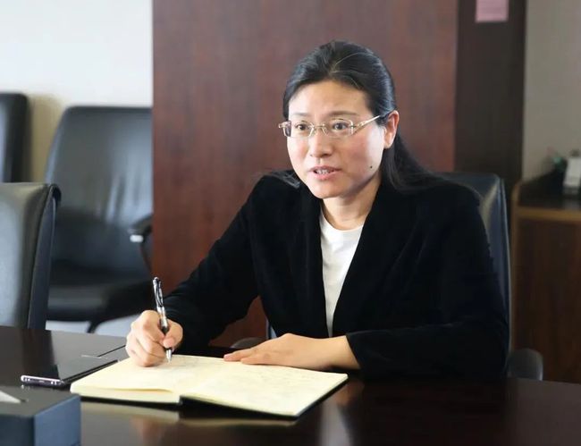 中石油方朝亮，石油傳奇的日常與最新動(dòng)態(tài)