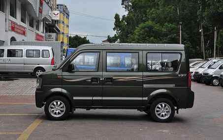 最新五菱越野，突破傳統(tǒng)還是市場挑戰(zhàn)的挑戰(zhàn)者？