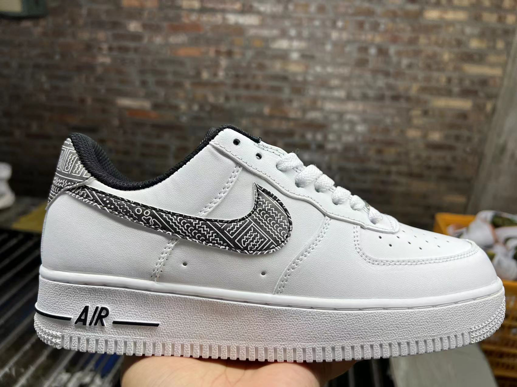 AF最新款時尚巔峰首發(fā)，引領(lǐng)潮流的巔峰之作！