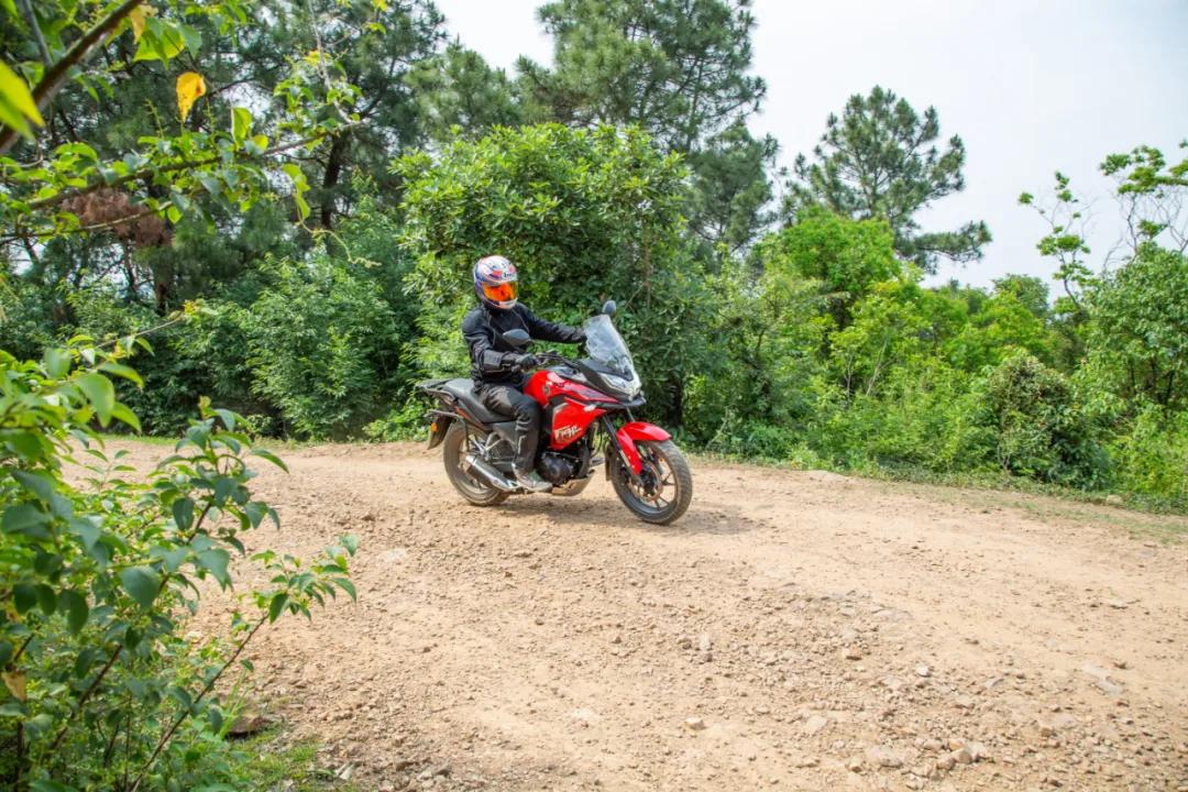 最新本田X車款評測，小巷深處的駕駛體驗(yàn)之選