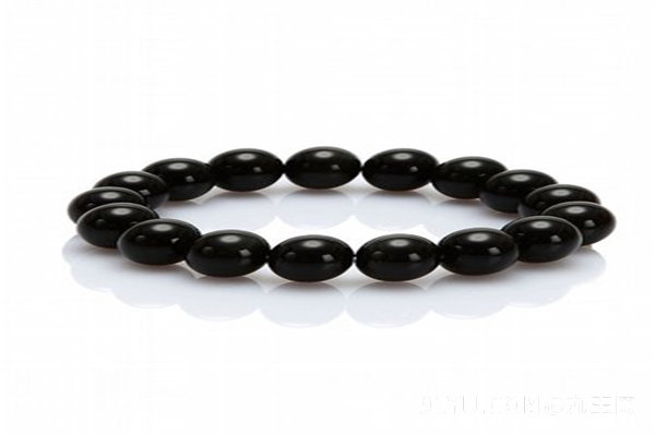 黑曜石價(jià)格之謎，友情與陪伴的溫馨故事