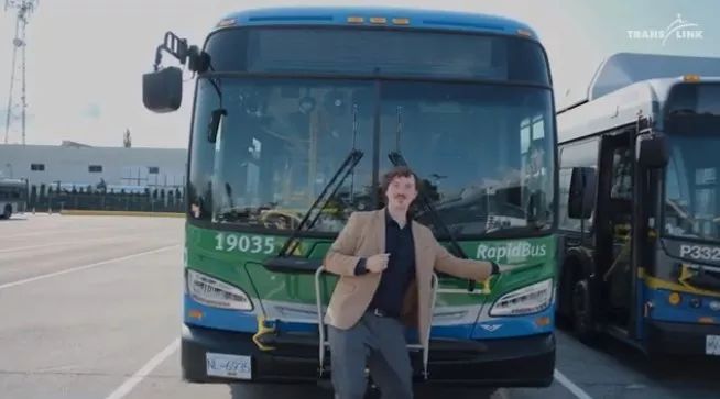 探索隱藏小店，最新快車帶你領(lǐng)略小巷深處的獨(dú)特風(fēng)味