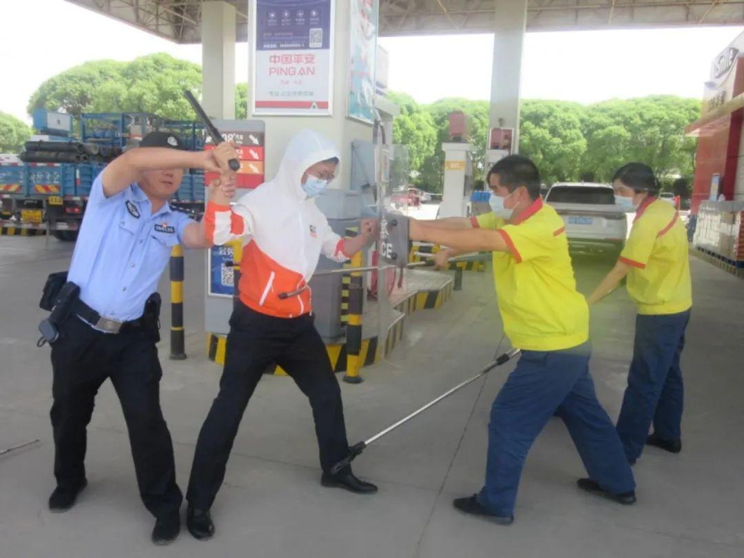 最新警用刀具，科技之光，守護安全的力量，展現(xiàn)尖端科技的力量