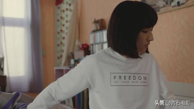 演員何佳，炸裂演技，魅力四射??