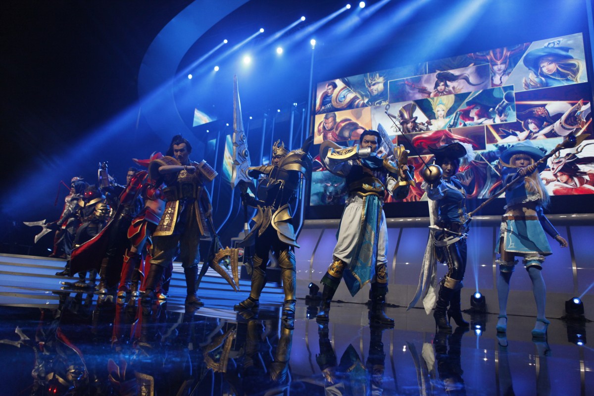 運(yùn)動(dòng)場館燈具 第191頁