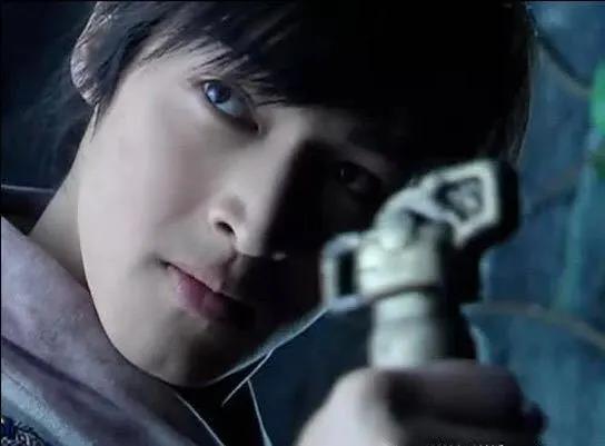 劉昊然演繹的電視劇科技新體驗(yàn)，前沿科技演繹無(wú)限可能