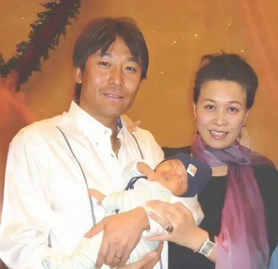 明星演唱會耳機(jī)，聽覺盛宴中的獨特體驗之旅