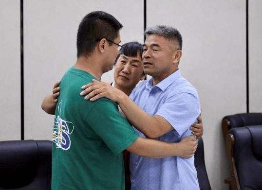 郭剛堂最新動態(tài)及小巷深處的獨特風味之旅值得關注