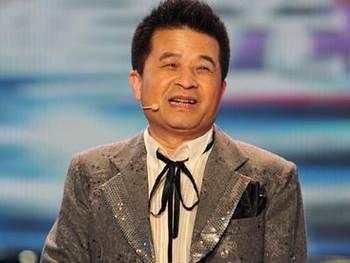 央視老畢最新動(dòng)態(tài)揭秘，小巷深處的特色小店探秘之旅