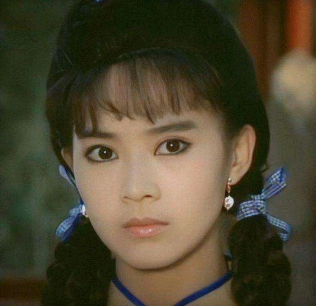 電視劇昨夜星辰，引領(lǐng)科技新紀元，感受未來生活的魅力