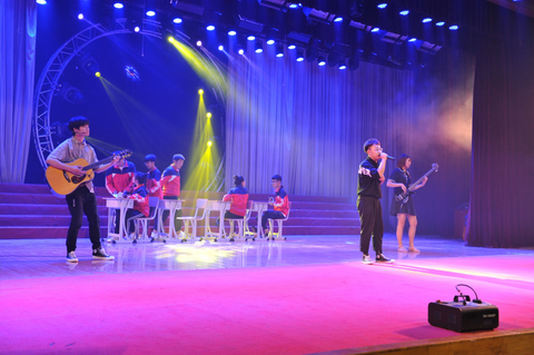 最新音樂(lè)表演節(jié)目策劃與執(zhí)行指南，從初學(xué)者到進(jìn)階用戶(hù)的詳細(xì)步驟教程