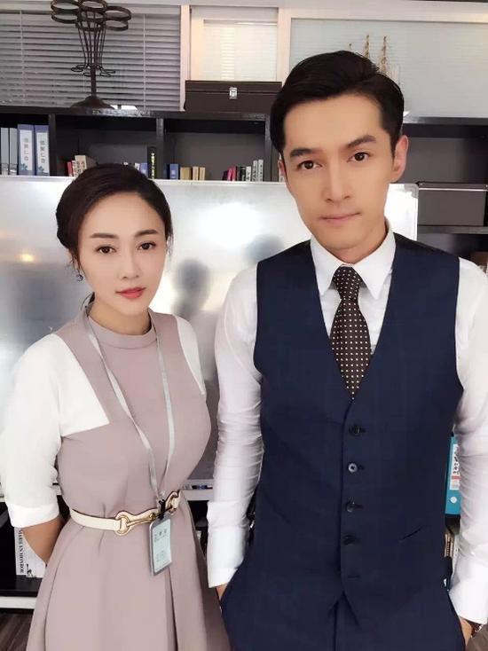 美國電影明星男演員力薦的高科技產(chǎn)品，科技之光引領(lǐng)生活變革