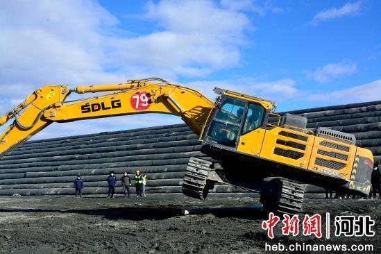 挖土機比賽，科技巨擘較量，重塑未來工程機械魅力之戰(zhàn)