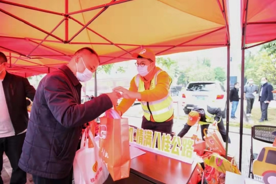 貨車司機(jī)罷運(yùn)最新動(dòng)態(tài)深度解析，觀點(diǎn)論述與趨勢(shì)觀察