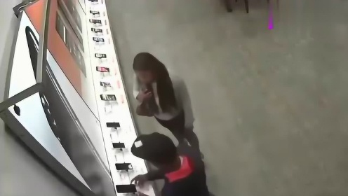 高科技產品的革新之旅，體驗未來科技生活的狠偷偷最新之旅