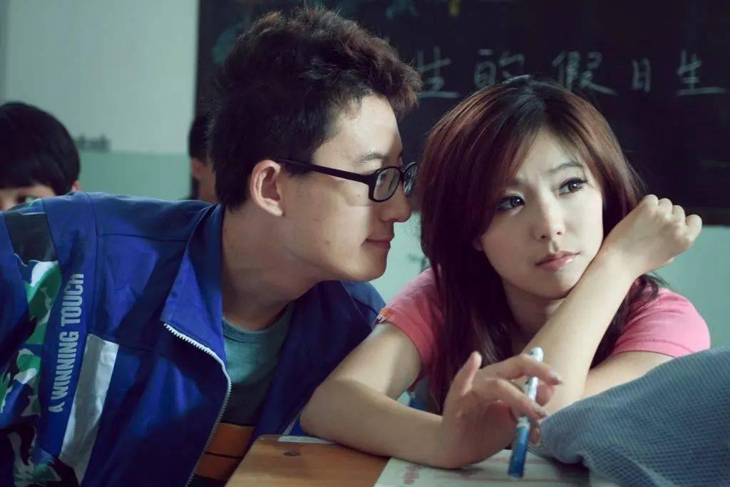 宅男網(wǎng)最新動態(tài)，學(xué)習(xí)變化，擁抱自信與成就感之路