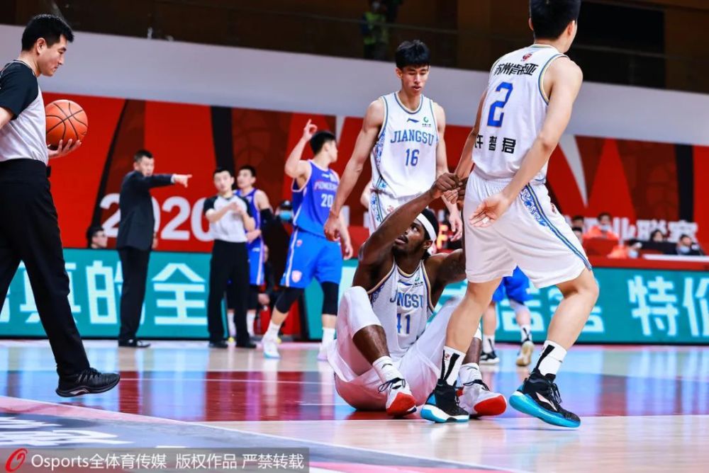 肯帝亞男籃最新動(dòng)態(tài)，多維度觀點(diǎn)分析揭秘球隊(duì)現(xiàn)狀