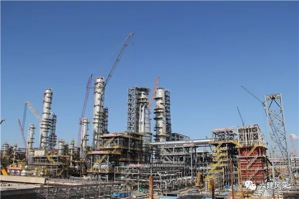 大連恒力石化最新動態(tài)，自然美景的探索之旅