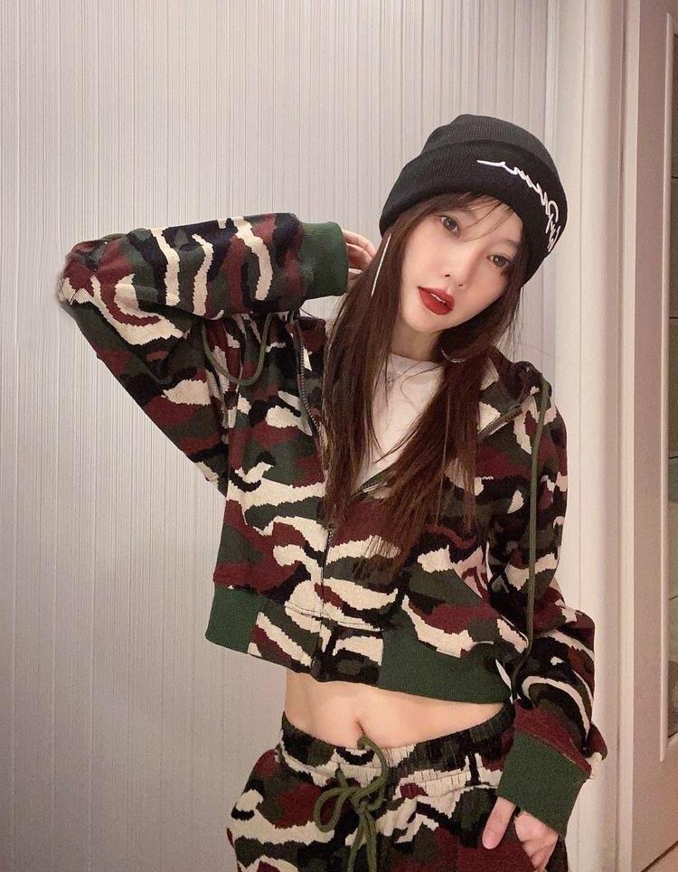 科技革命引領(lǐng)潮流，尖端產(chǎn)品介紹，我最新裝引領(lǐng)未來(lái)！