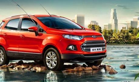 最新福特翼博，革新與爭(zhēng)議焦點(diǎn)揭秘