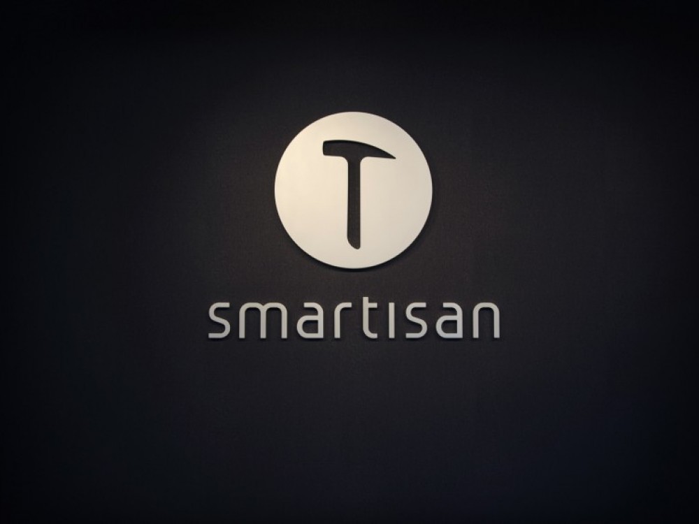 錘子最新版，科技與工藝完美融合之作