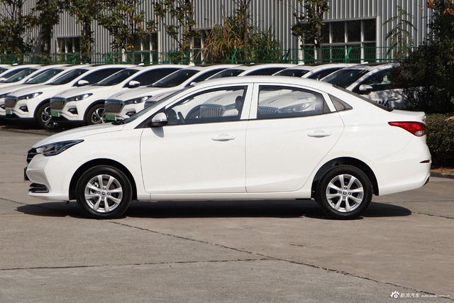 時(shí)代變遷中的矚目焦點(diǎn)，最新悅翔報(bào)價(jià)匯總