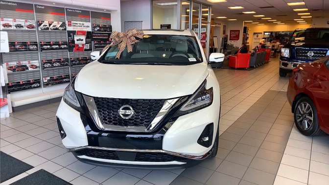 最新款日產(chǎn)，科技與舒適的完美融合