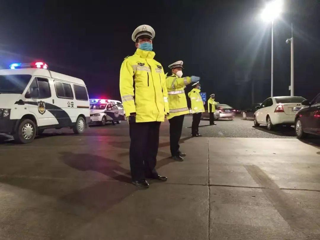 運(yùn)動(dòng)場館燈具 第79頁