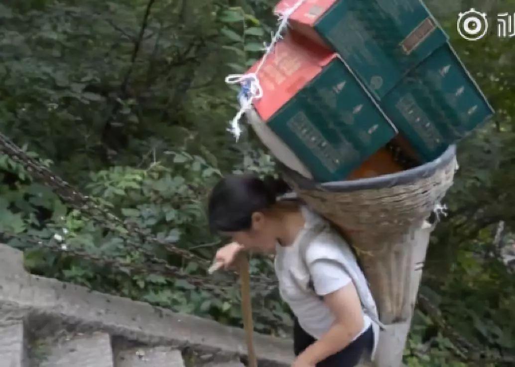 水淹現(xiàn)象最新視頻，觀察、分析與個(gè)人視角