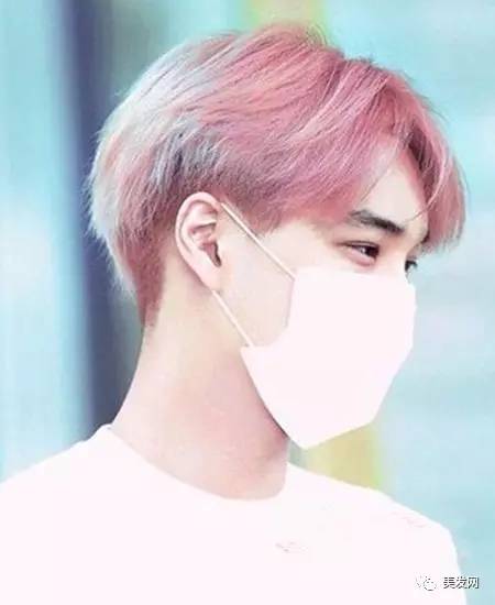 最新染色男潮流指南，引領(lǐng)時(shí)尚潮流，讓你瞬間成為焦點(diǎn)之王！