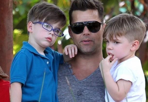 最新疫情之歌，小巷神秘音符與特色小店探秘