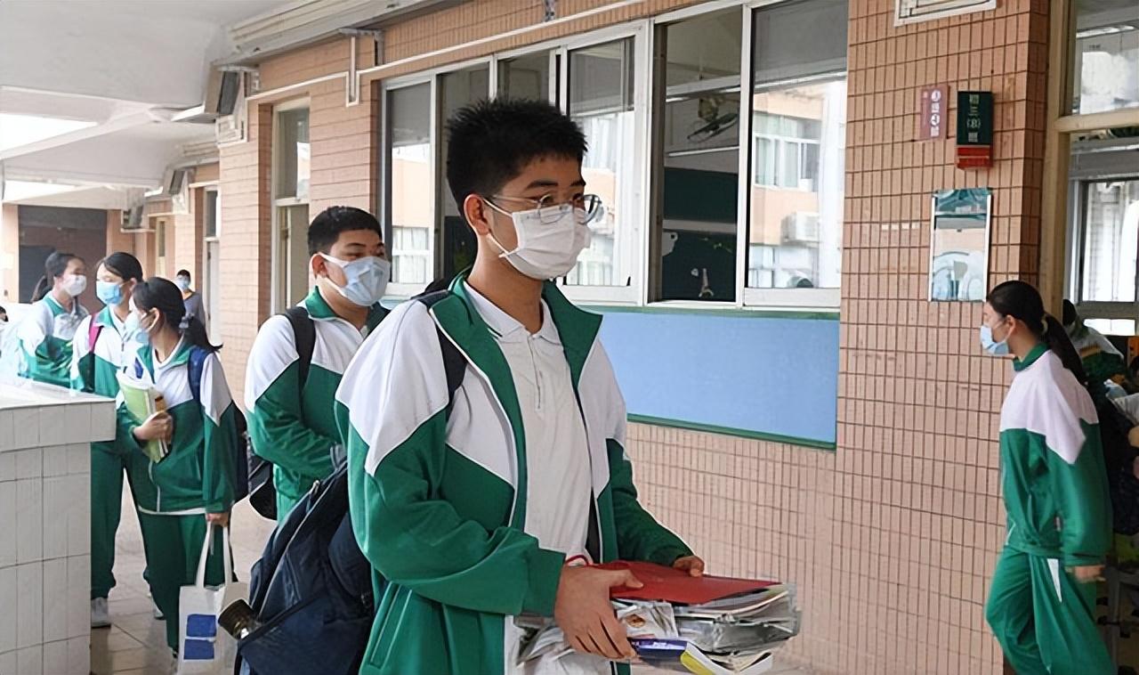 最新暴雨通知，科技智能守護(hù)安全，生活無(wú)憂預(yù)警通知