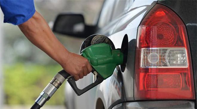 英國最新油價(jià)及其深度分析