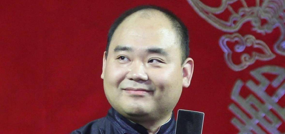 侯震最新，自然美景之旅，探尋內(nèi)心平和之地