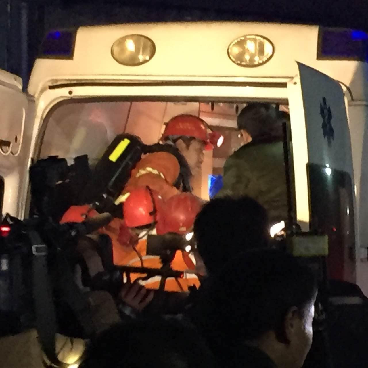 擔(dān)水溝最新動態(tài)，變化中的力量與自信成就感的展現(xiàn)