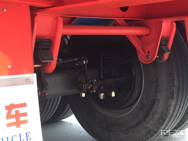 掛車最新剎車技術(shù)，科技領(lǐng)先，安全無憂