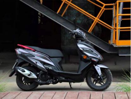 狂王崛起，時代狂潮的影響力與影響