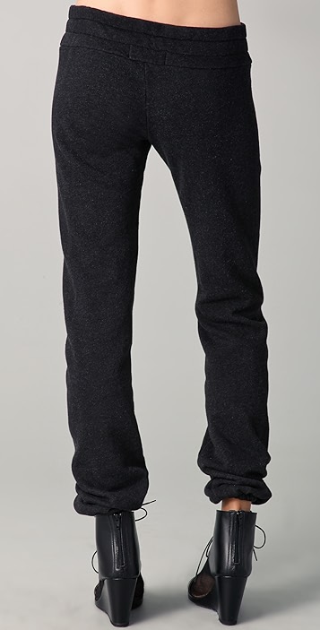 十字褲最新潮流，時(shí)尚潮流還是爭(zhēng)議話題？