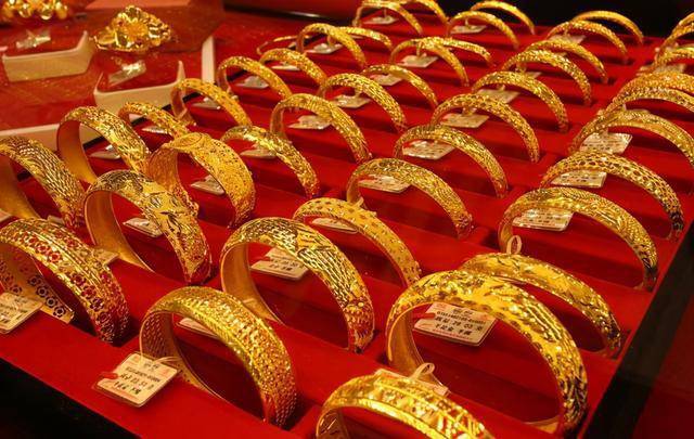 最新黃金回收價格老鳳祥，科技重塑黃金價值，引領(lǐng)未來生活體驗