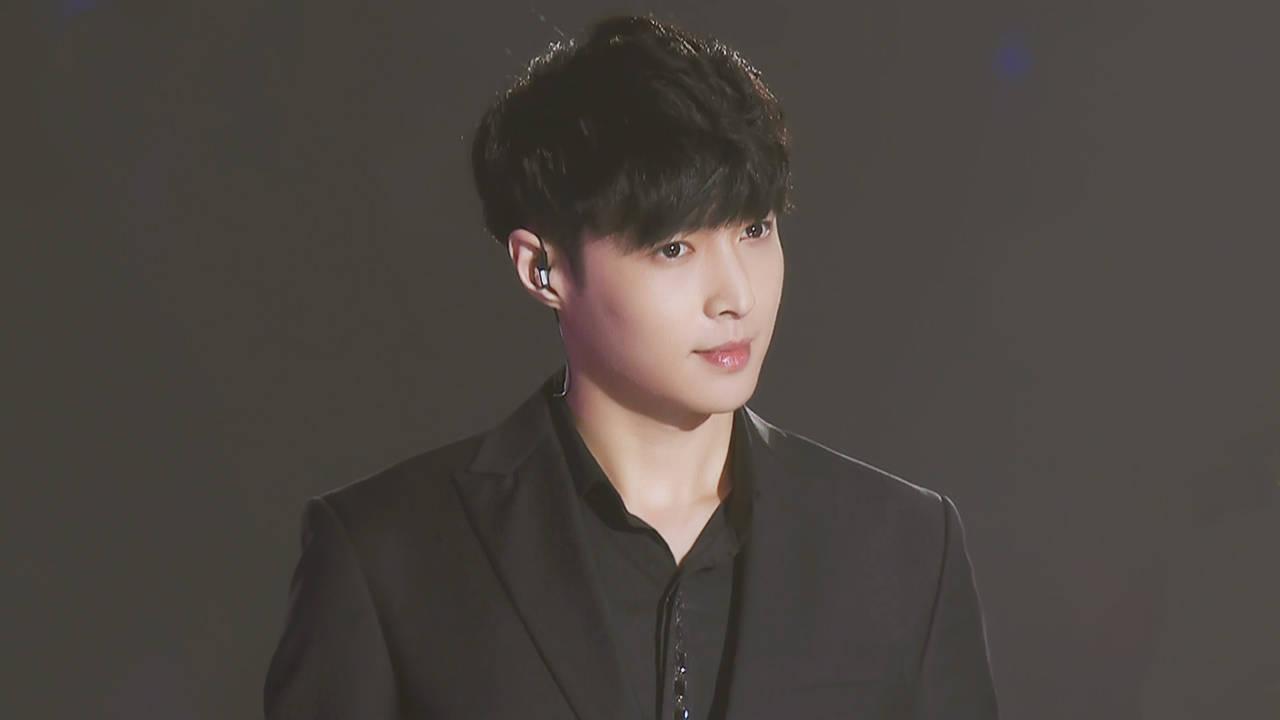 張藝興最新動(dòng)態(tài)更新，揭秘他的最新?tīng)顩r